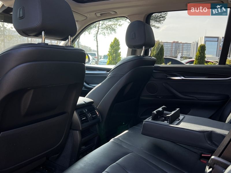 Внедорожник / Кроссовер BMW X5 2013 в Львове