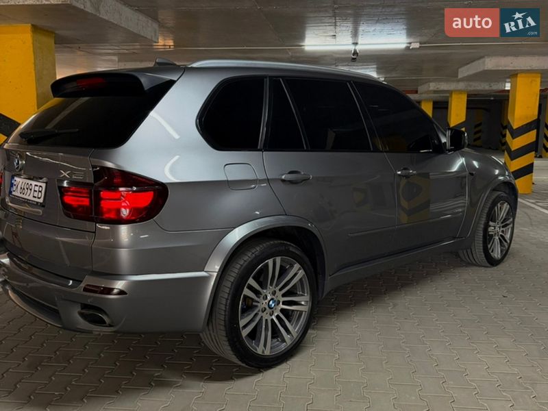 Внедорожник / Кроссовер BMW X5 2012 в Ровно