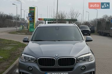 Внедорожник / Кроссовер BMW X5 2016 в Павлограде
