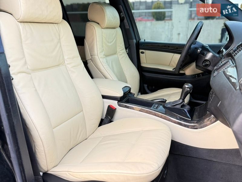 Внедорожник / Кроссовер BMW X5 2005 в Черновцах