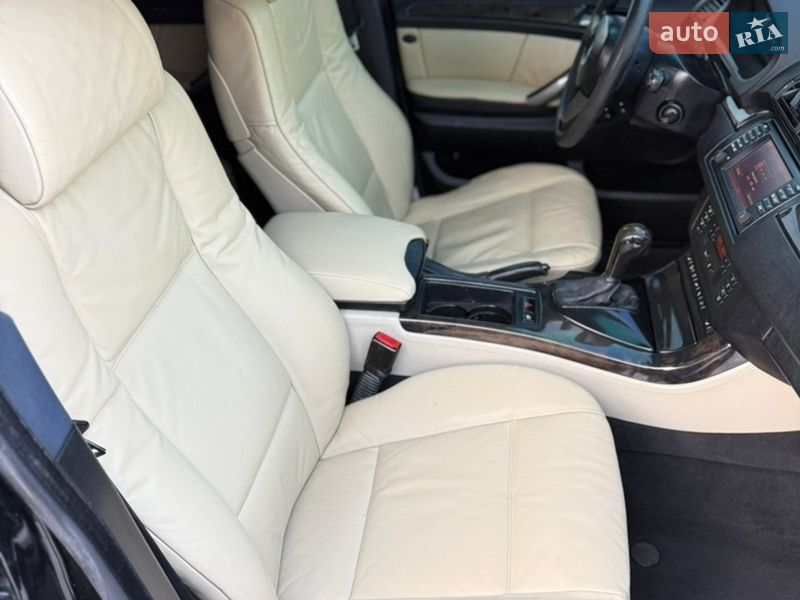 Внедорожник / Кроссовер BMW X5 2005 в Черновцах