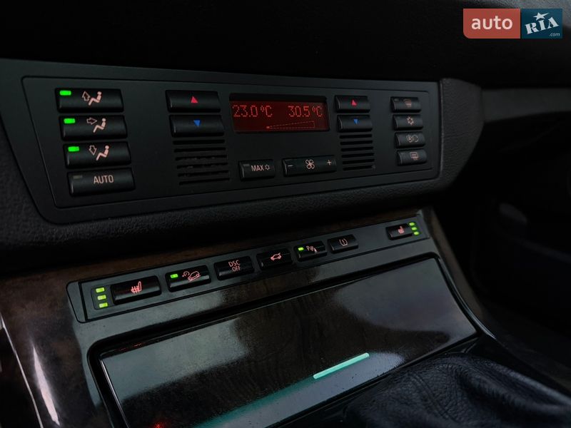 Внедорожник / Кроссовер BMW X5 2005 в Черновцах