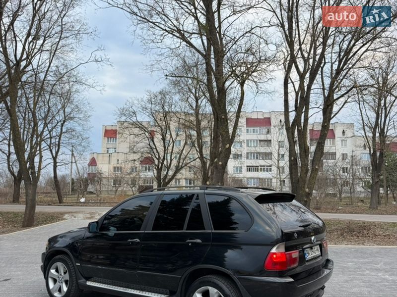 Внедорожник / Кроссовер BMW X5 2001 в Ровно