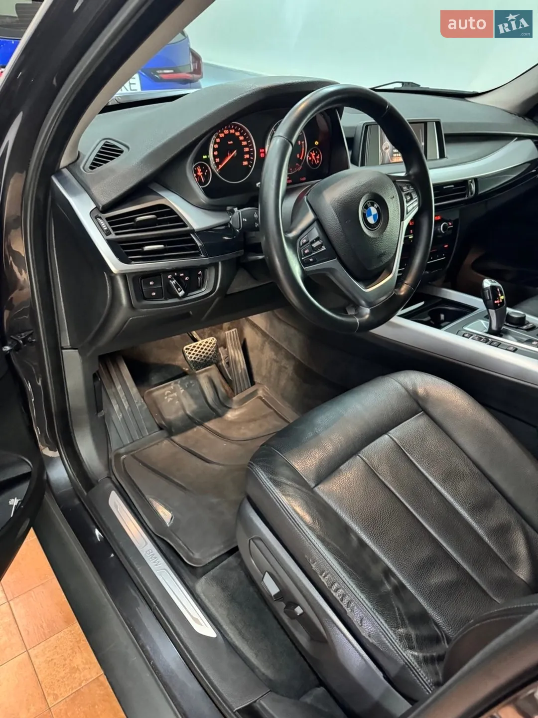 2016 BMW X5 - мініатюра 2