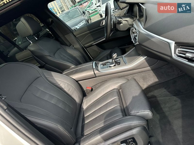 Внедорожник / Кроссовер BMW X5 2019 в Луцке