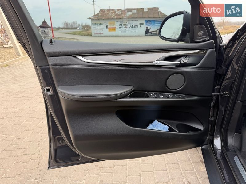 Внедорожник / Кроссовер BMW X5 2015 в Ивано-Франковске