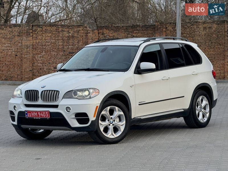 Позашляховик / Кросовер BMW X5 2012 в Рівному
