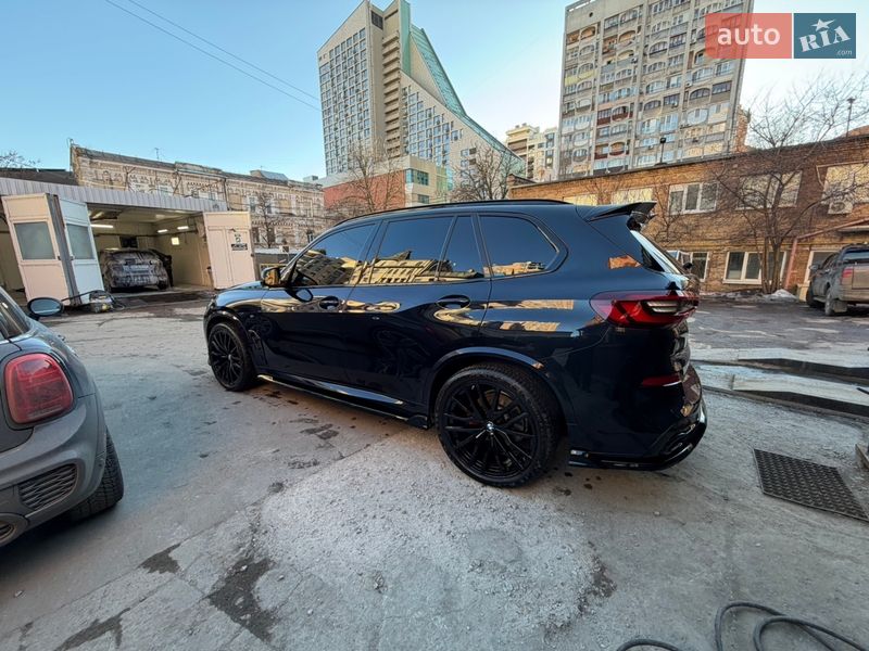 Позашляховик / Кросовер BMW X5 2022 в Києві фото 4 Позашляховик / Кросовер BMW X5 2022 в Києві