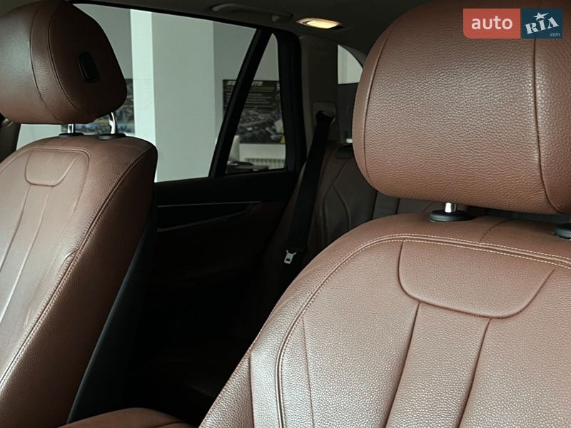 Внедорожник / Кроссовер BMW X5 2015 в Шептицькому