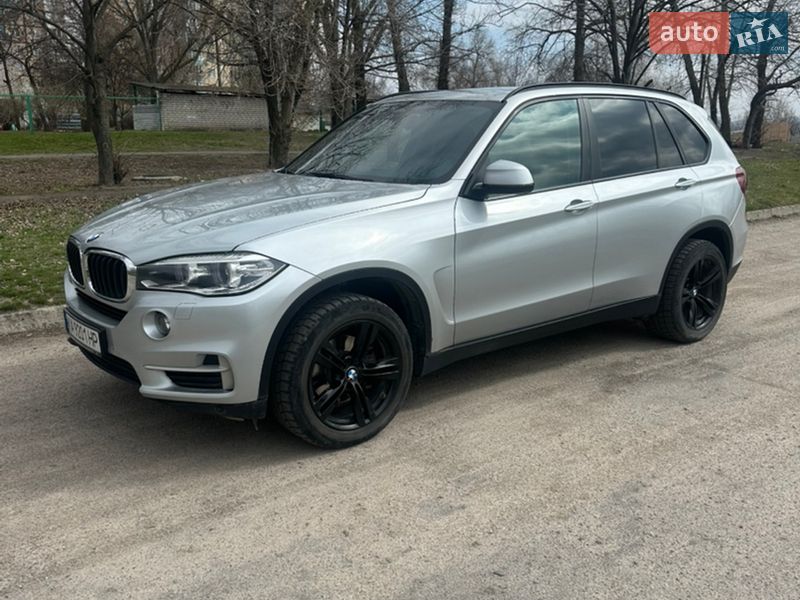 Внедорожник / Кроссовер BMW X5 2017 в Днепре