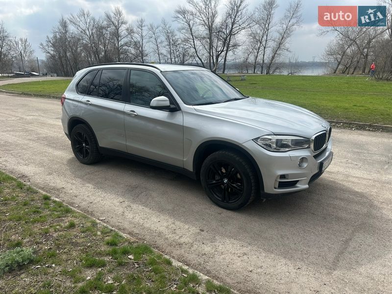 Внедорожник / Кроссовер BMW X5 2017 в Днепре