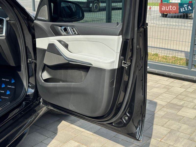 Внедорожник / Кроссовер BMW X5 2023 в Ровно фото 39 Внедорожник / Кроссовер BMW X5 2023 в Ровно