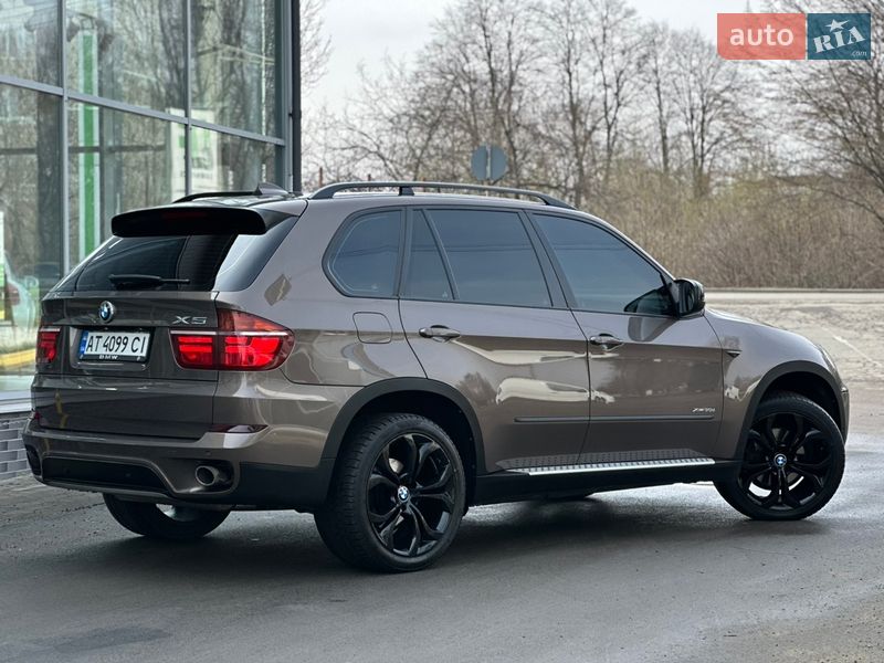 Внедорожник / Кроссовер BMW X5 2011 в Ивано-Франковске
