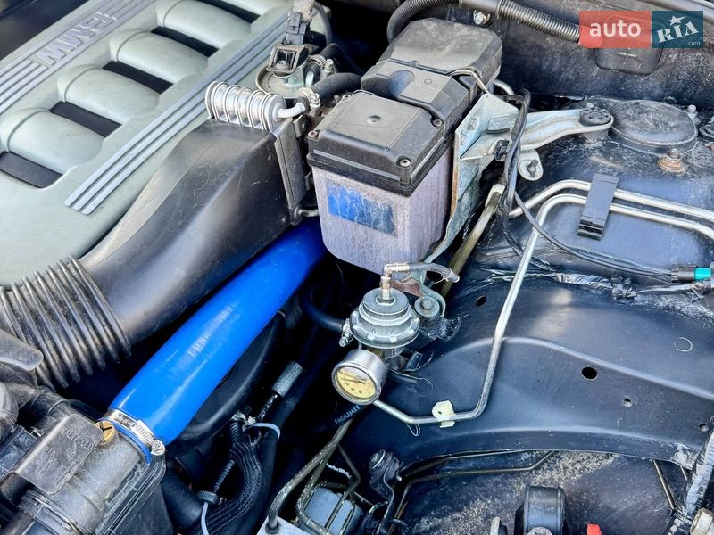 Внедорожник / Кроссовер BMW X5 2003 в Запорожье