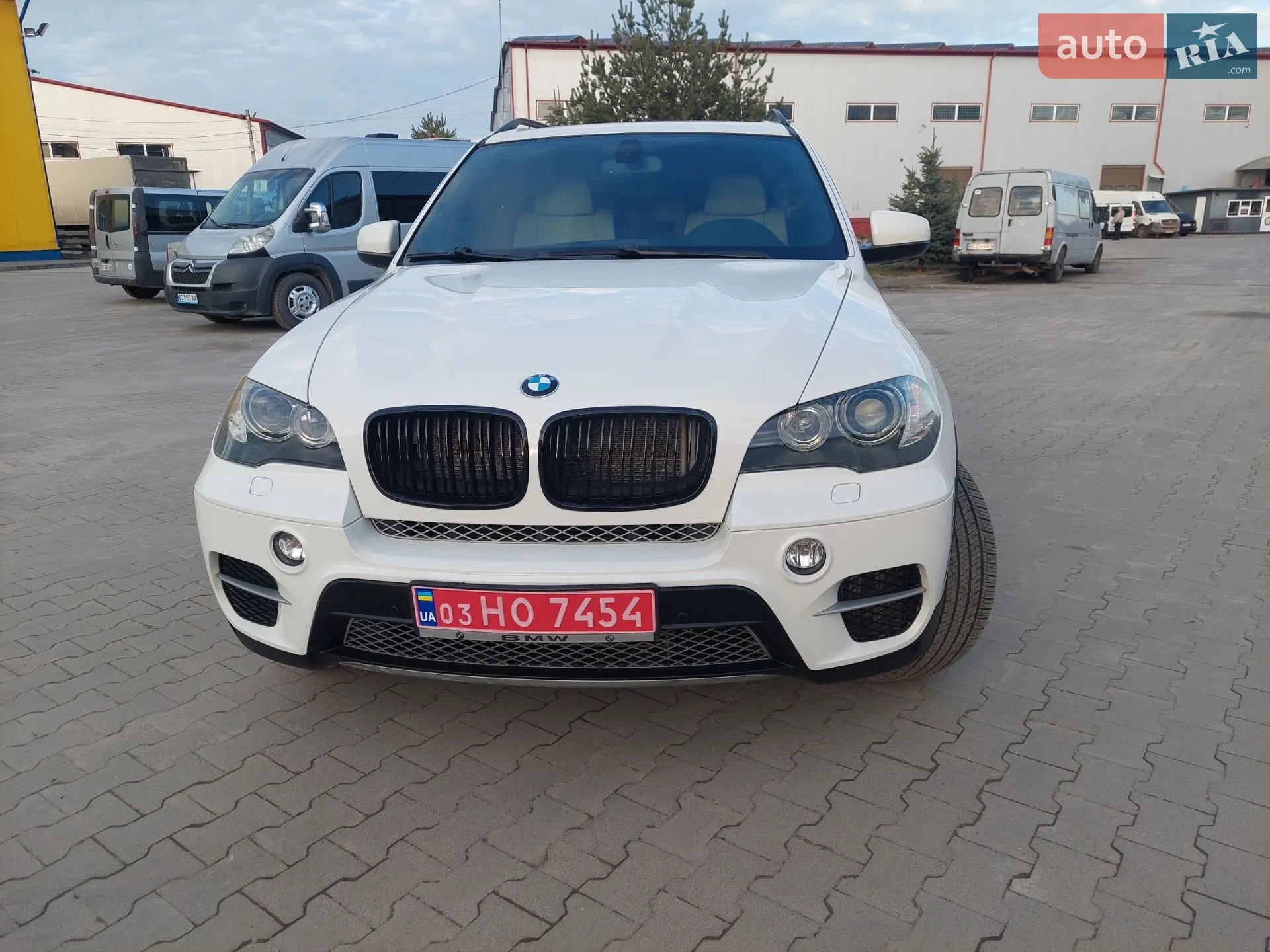 2011 BMW X5 - мініатюра 14
