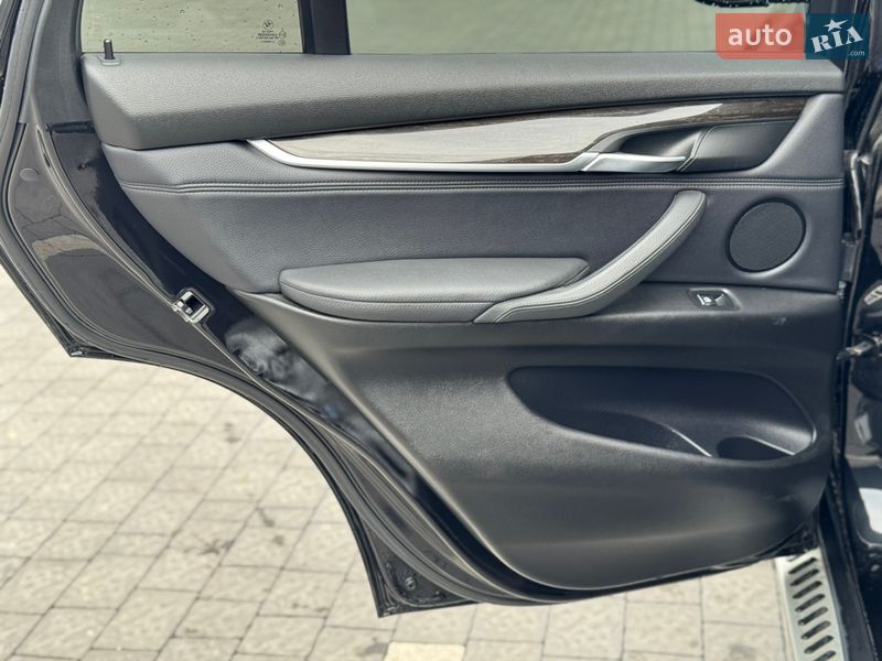 Позашляховик / Кросовер BMW X5 2014 в Самборі