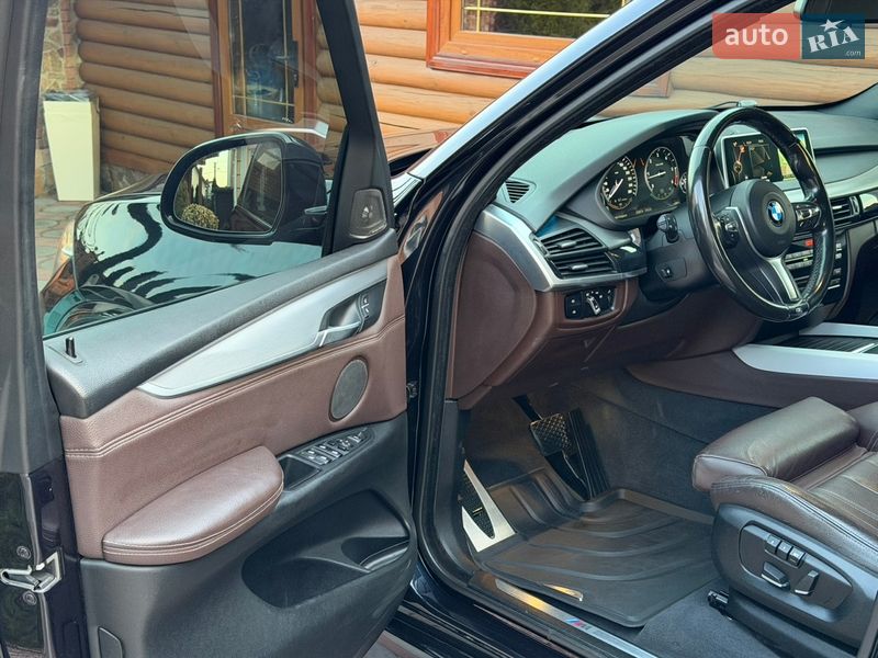 Внедорожник / Кроссовер BMW X5 2015 в Вараше