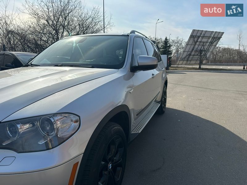 Внедорожник / Кроссовер BMW X5 2011 в Василькове