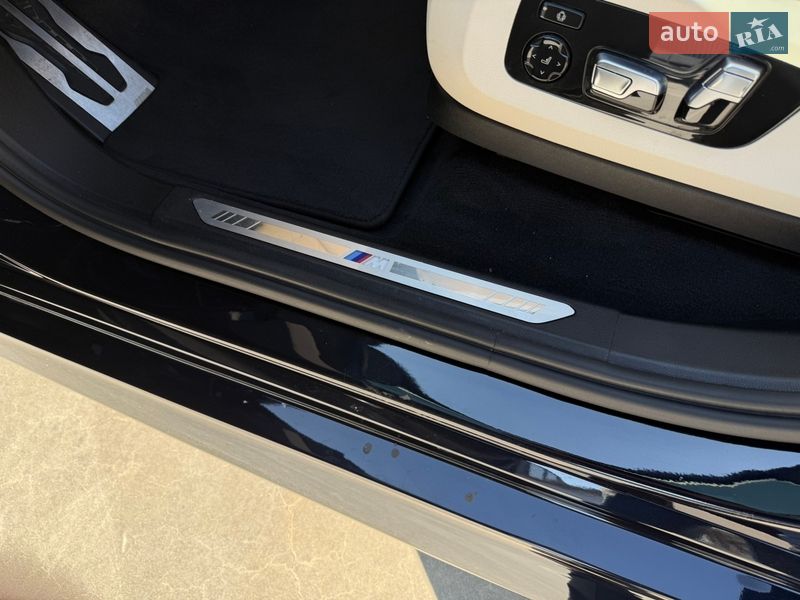 Внедорожник / Кроссовер BMW X5 2021 в Киеве