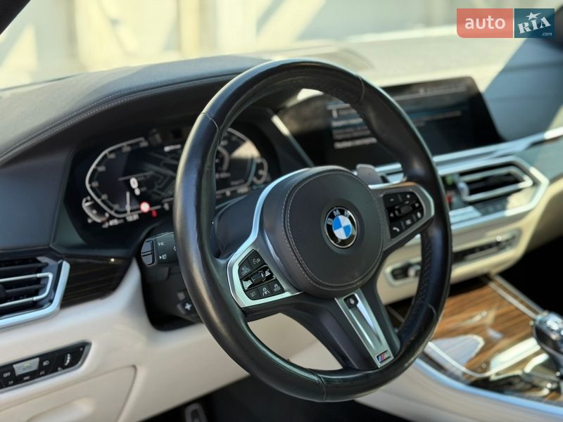 Внедорожник / Кроссовер BMW X5 2021 в Киеве