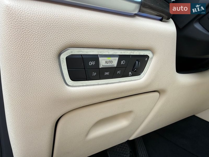 Внедорожник / Кроссовер BMW X5 2022 в Киеве