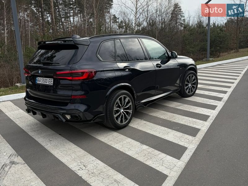 Позашляховик / Кросовер BMW X5 2021 в Києві