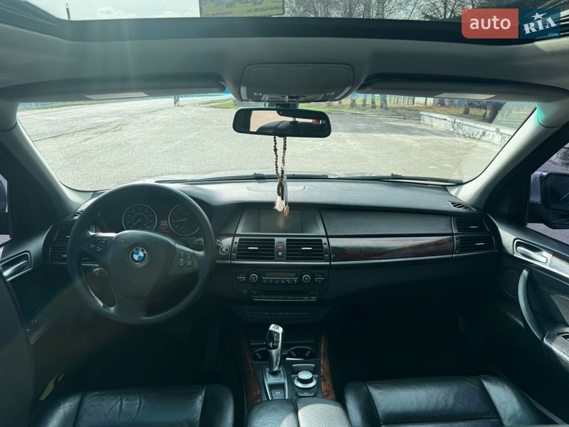 Внедорожник / Кроссовер BMW X5 2006 в Барышевке