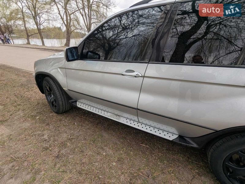 Внедорожник / Кроссовер BMW X5 2001 в Млинове