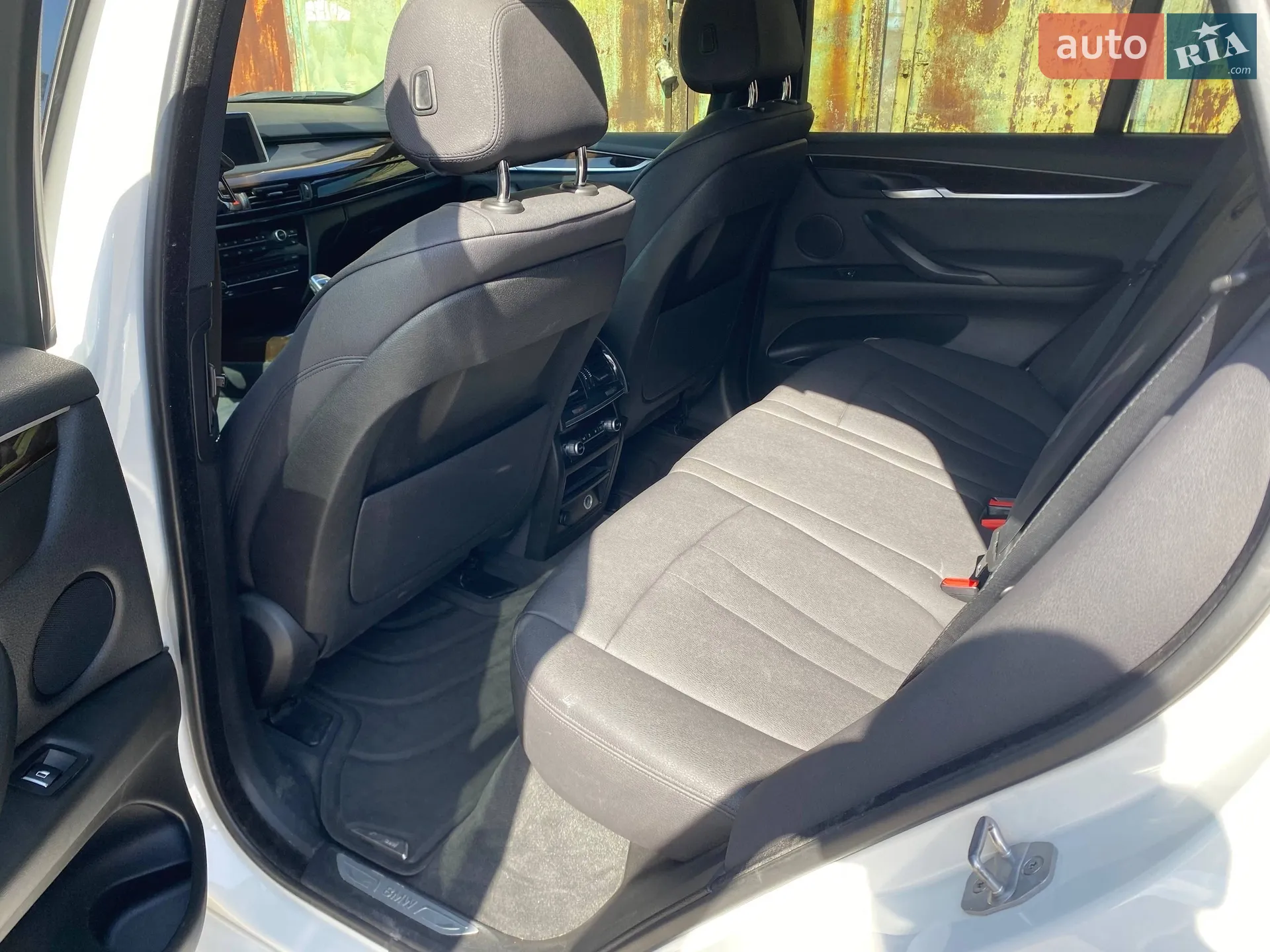 2018 BMW X5 - мініатюра 38