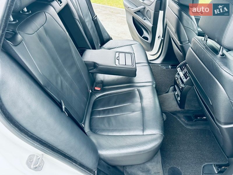 Внедорожник / Кроссовер BMW X5 2014 в Мукачево