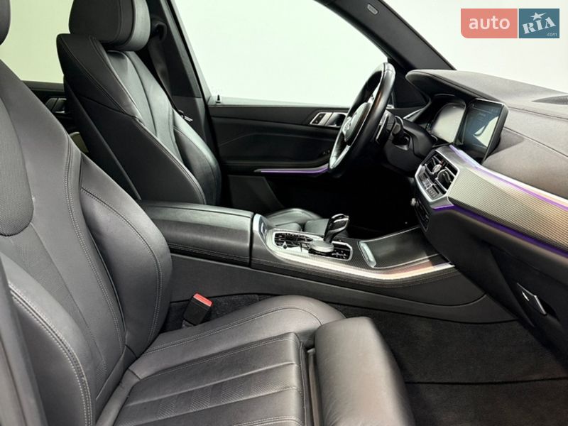 Внедорожник / Кроссовер BMW X5 2021 в Одессе