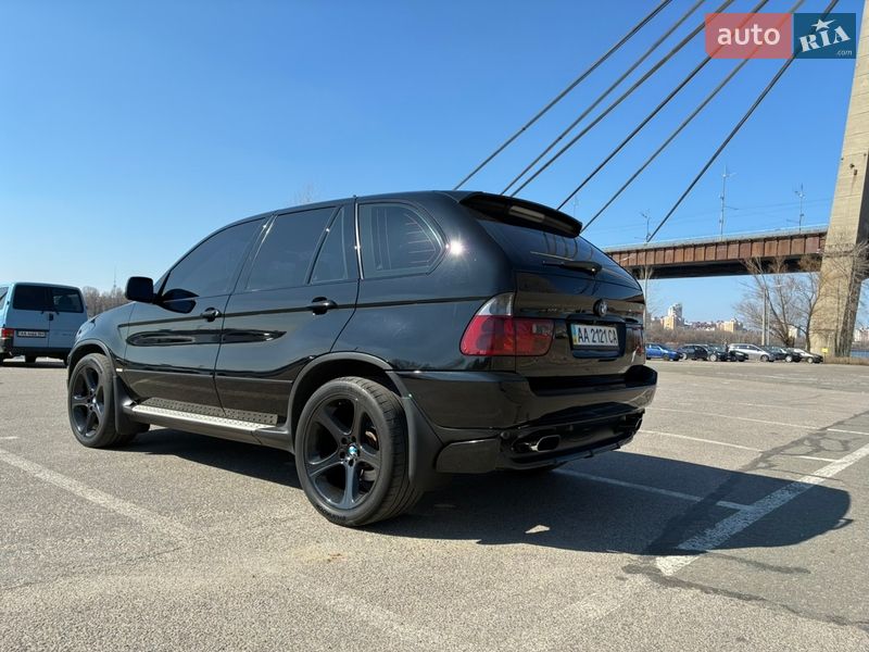 Внедорожник / Кроссовер BMW X5 2004 в Киеве