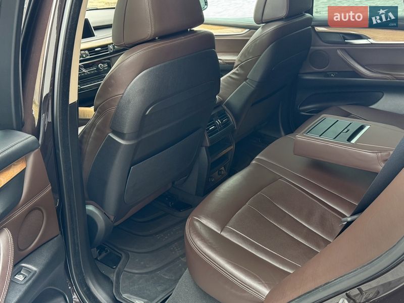 Позашляховик / Кросовер BMW X5 2015 в Дрогобичі