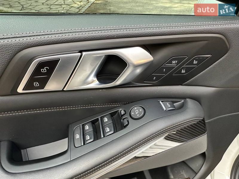 Внедорожник / Кроссовер BMW X5 2022 в Днепре