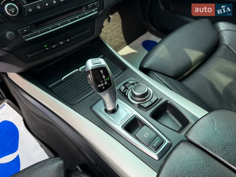 Внедорожник / Кроссовер BMW X5 2010 в Стрые