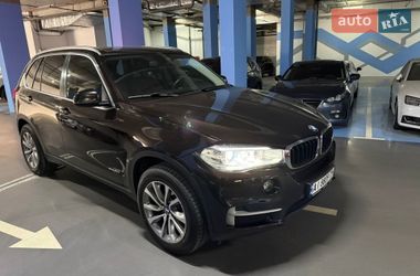 Позашляховик / Кросовер BMW X5 2015 в Києві