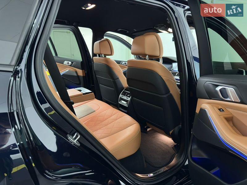 Внедорожник / Кроссовер BMW X5 2022 в Казатине