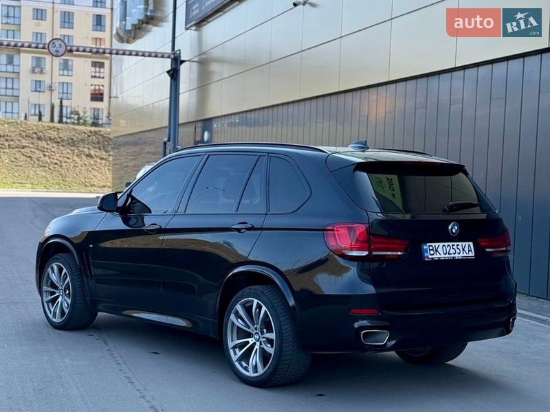 Внедорожник / Кроссовер BMW X5 2014 в Ровно