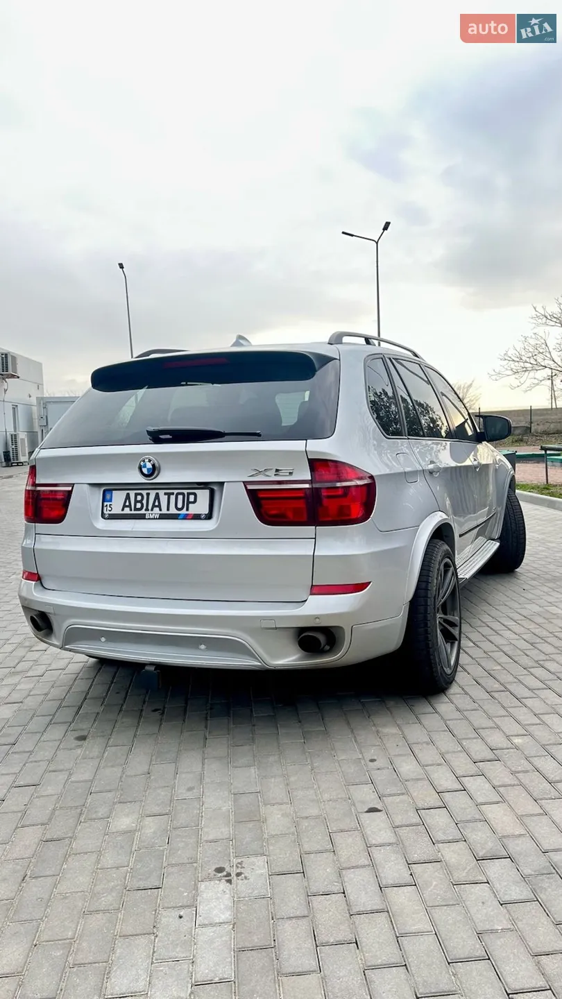 2011 BMW X5 - мініатюра 3