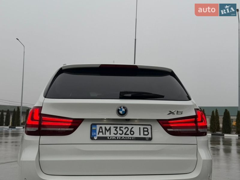 Позашляховик / Кросовер BMW X5 2015 в Києві