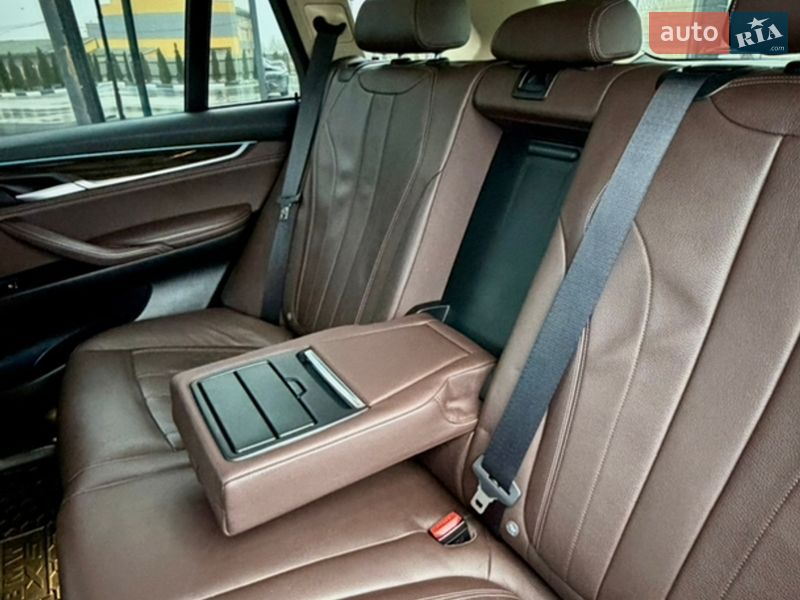 Позашляховик / Кросовер BMW X5 2015 в Києві
