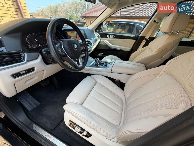 Позашляховик / Кросовер BMW X5 2021 в Луцьку