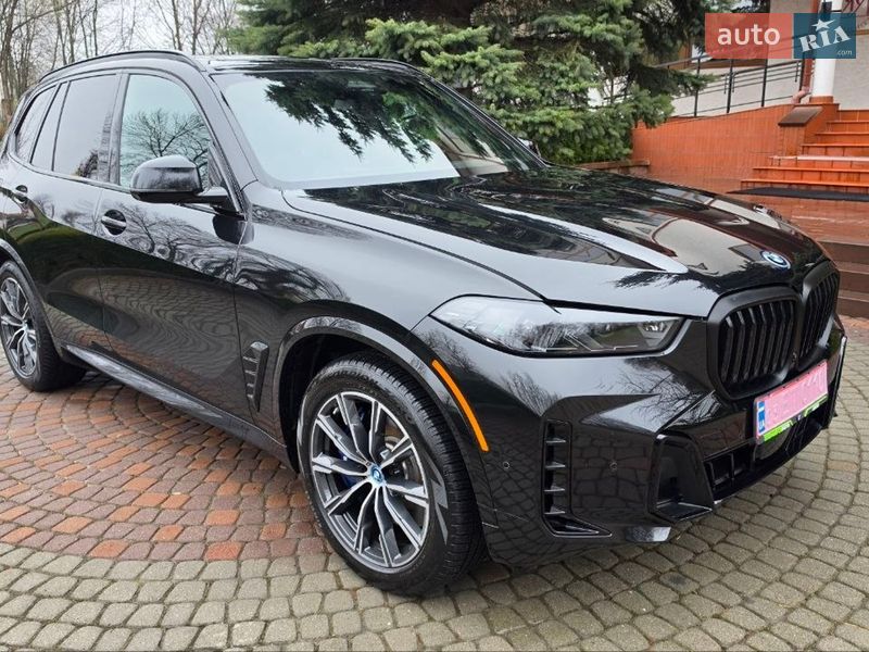 Внедорожник / Кроссовер BMW X5 2024 в Львове