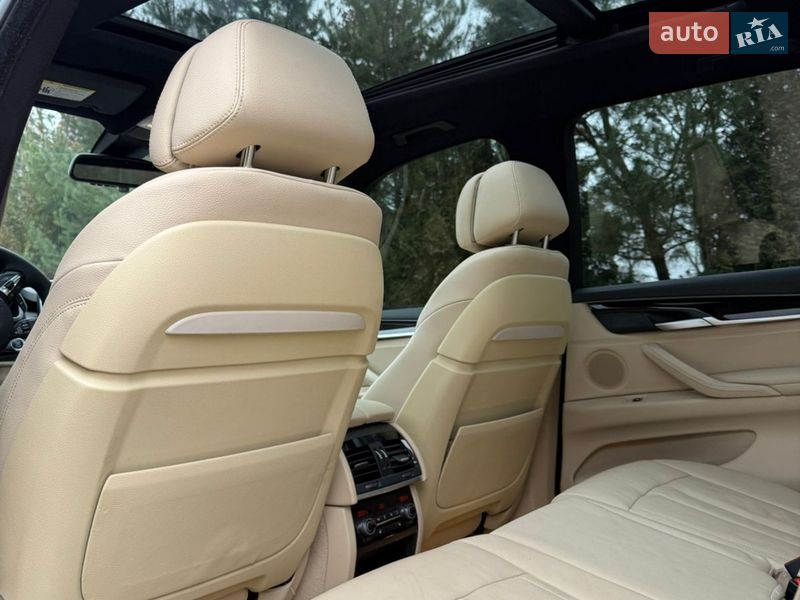 Позашляховик / Кросовер BMW X5 2015 в Рівному
