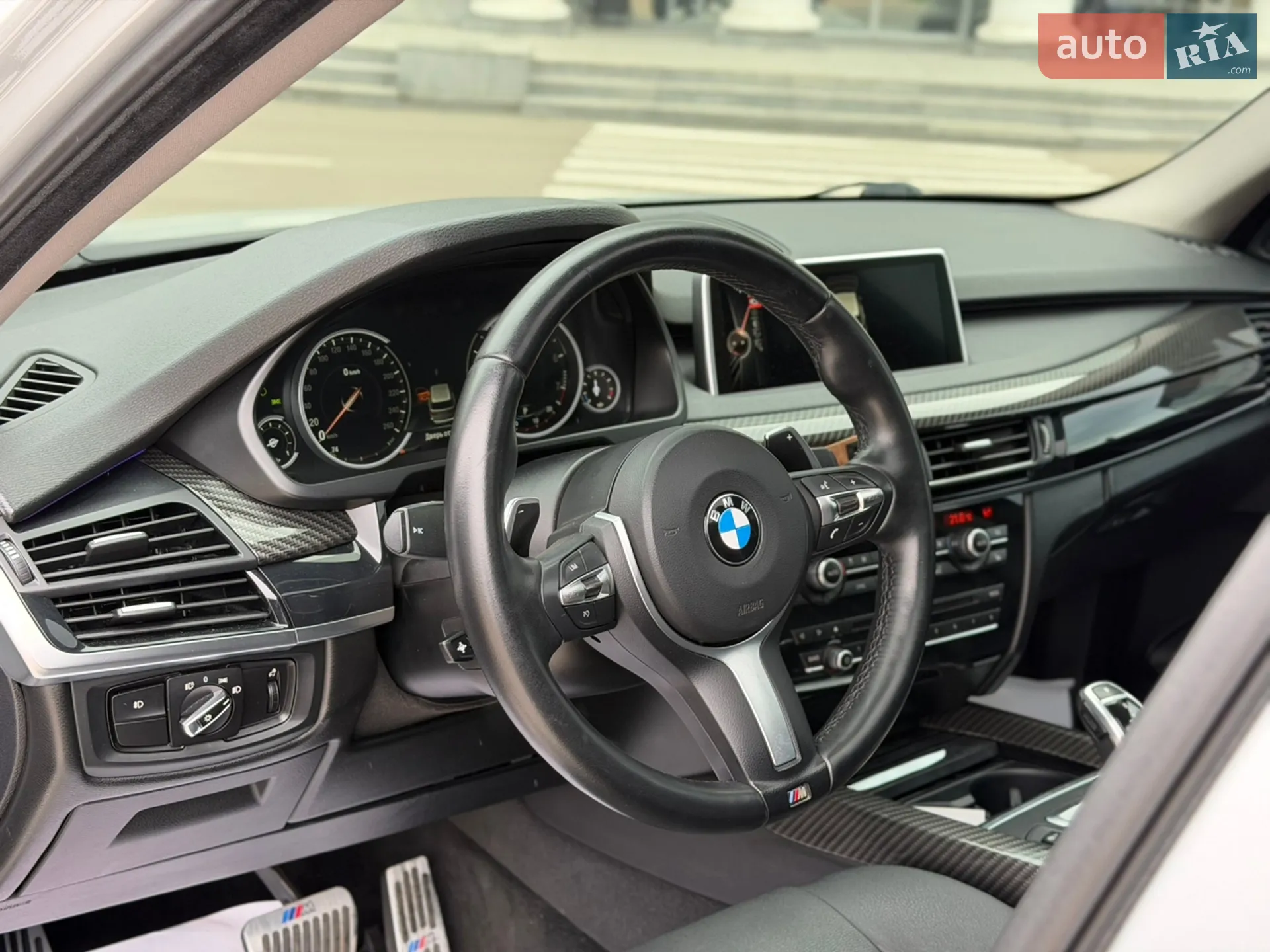 2015 BMW X5 - мініатюра 34