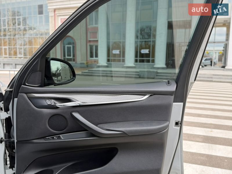 Позашляховик / Кросовер BMW X5 2015 в Одесі фото 59 Позашляховик / Кросовер BMW X5 2015 в Одесі