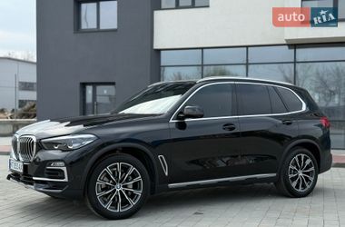 Позашляховик / Кросовер BMW X5 2019 в Івано-Франківську