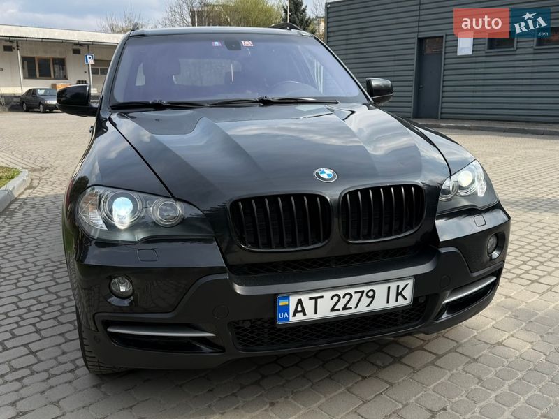 Позашляховик / Кросовер BMW X5 2008 в Івано-Франківську