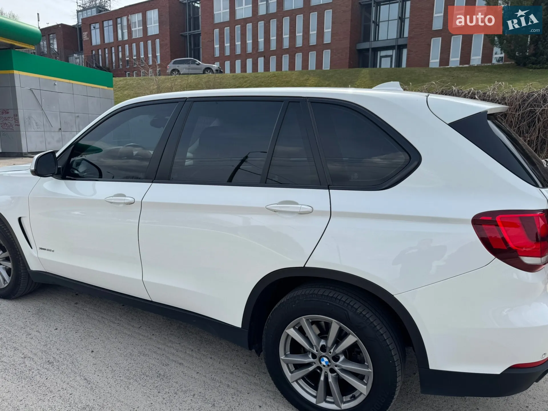 2015 BMW X5 - мініатюра 10