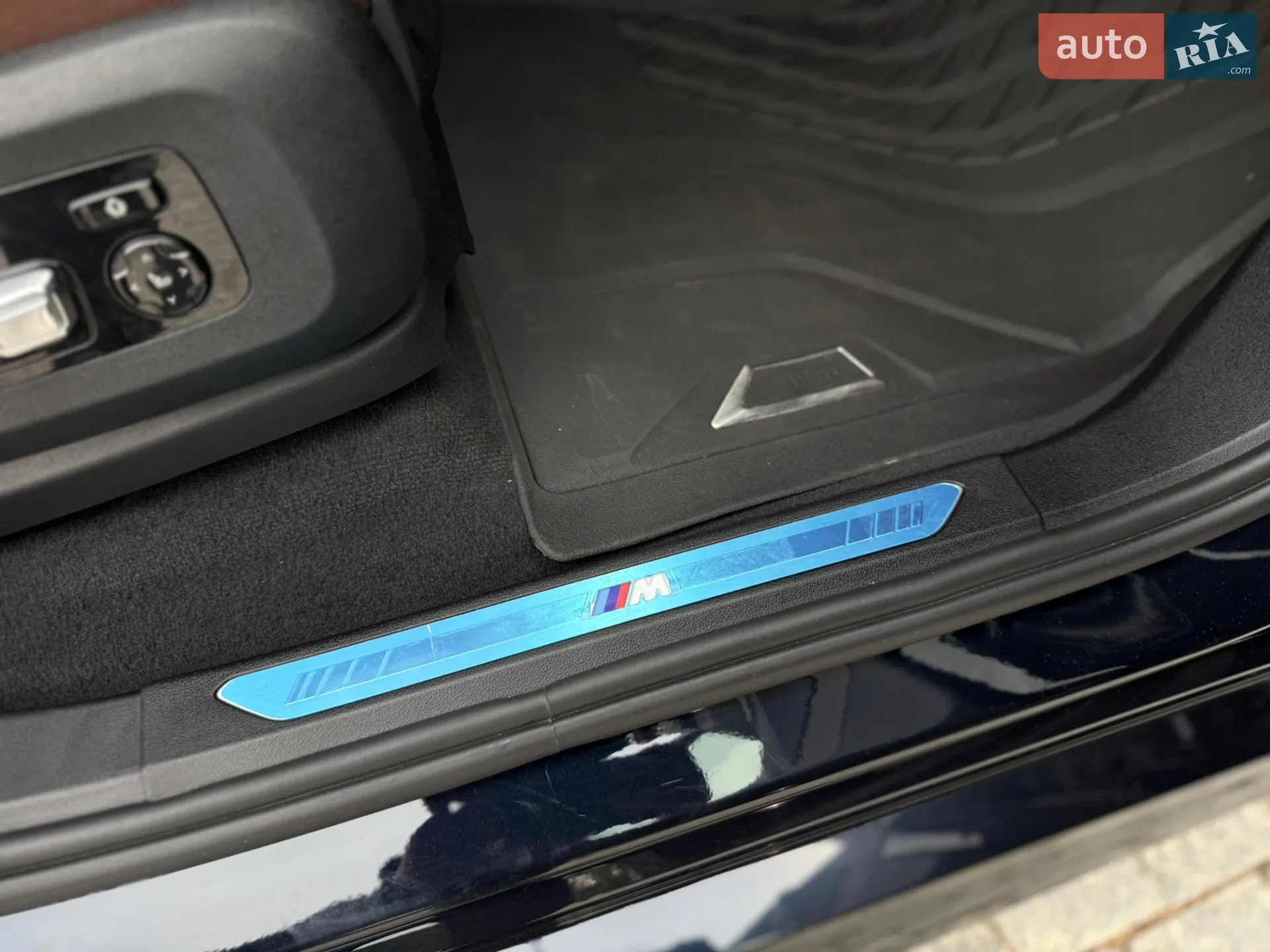 2021 BMW X5 - мініатюра 81